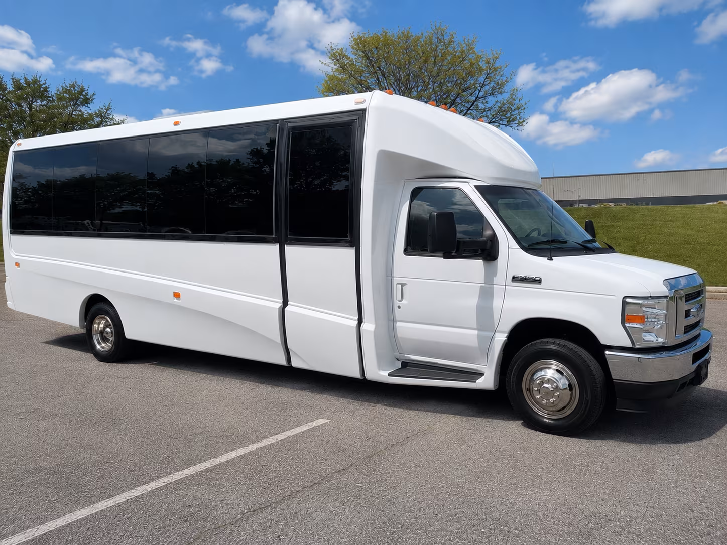 corporate airport transfer buses serving sfo oak and sjc