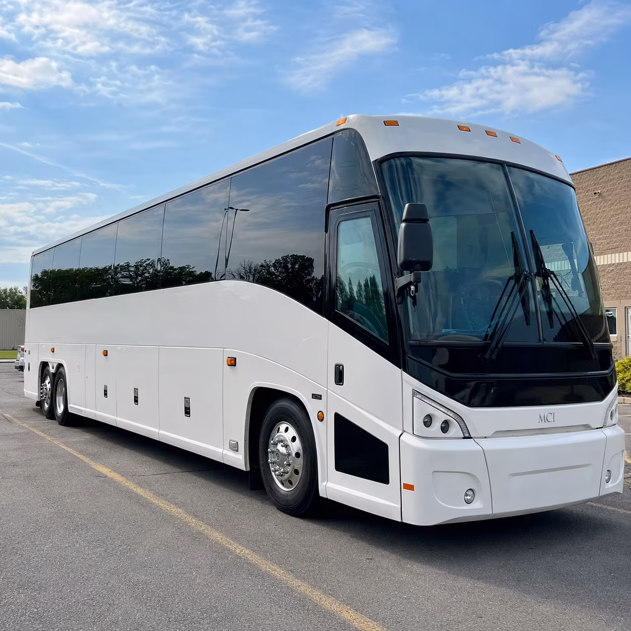 returning flight pickups and hotel shuttle buses in dublin